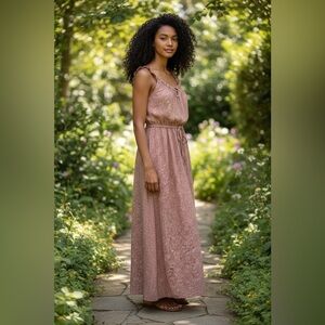 Universal Thread Maxi dress size L with POCKETS!